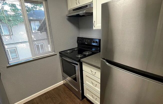 Emerald Park Apts