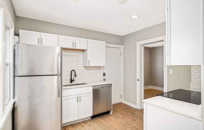 287-289 Avon Street N