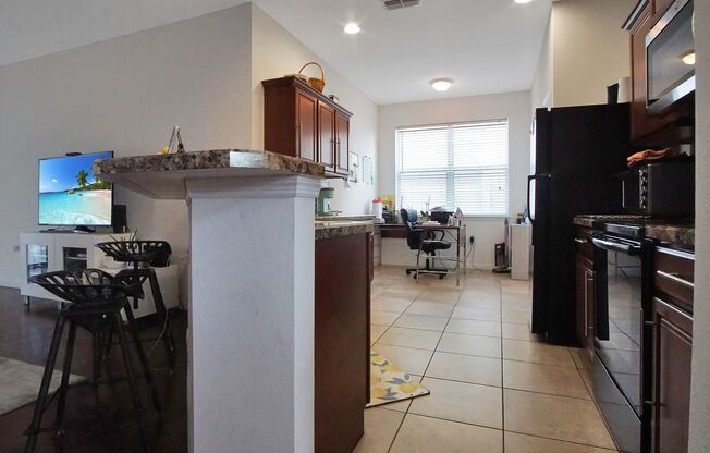 Single Family Home in Davenport now Available For Rent!