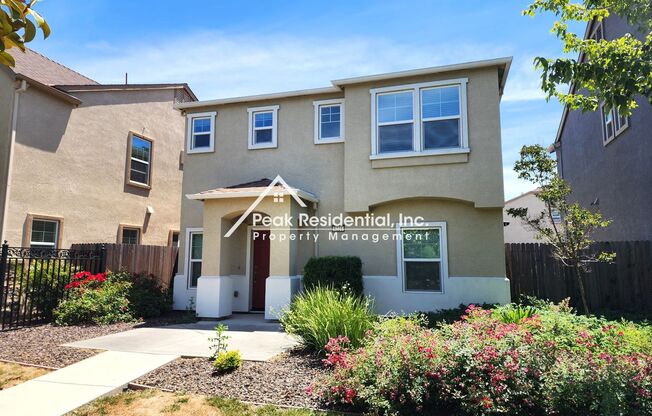 Updated 3bd/2.5ba Home near Cosumnes River College-Gated Community