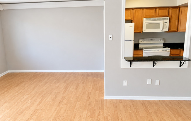 1 bed, 1 bath, $1,750, Unit LL - 008