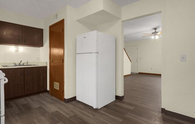 2 beds, 1 bath, 1,000 sqft, $999, Unit 3048