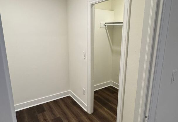1 bed, 1 bath, 425 sqft, $1,920, Unit 303