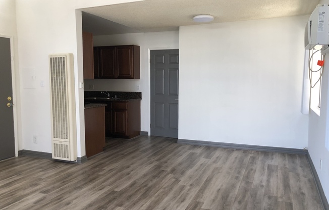 1 bed, 1 bath, 750 sqft, $2,350, Unit 205