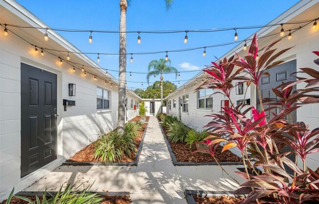 1 bed, 1 bath, 650 sqft, $1,445, Unit 621-6