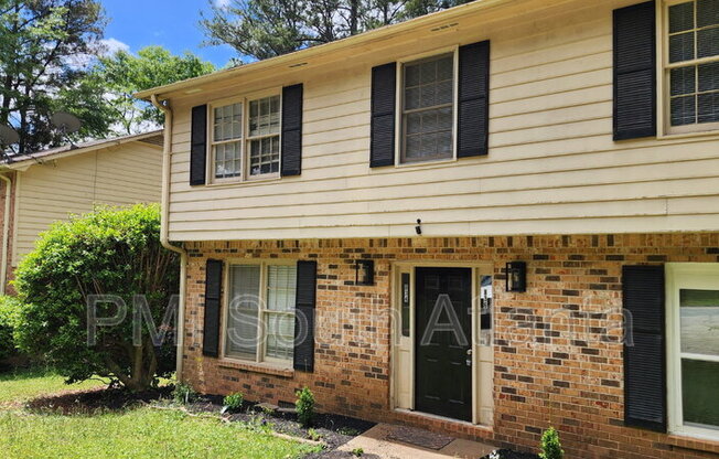 834 RDG AVE