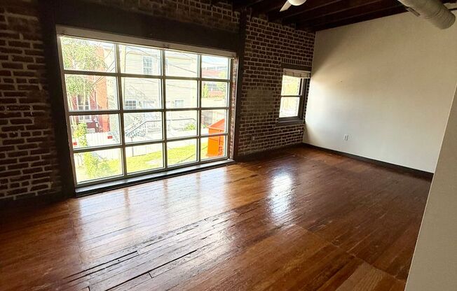 703 N Harrison St./410 Hancock St.