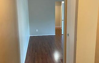 2 beds, 2 baths, $1,800, Unit Unit 3D