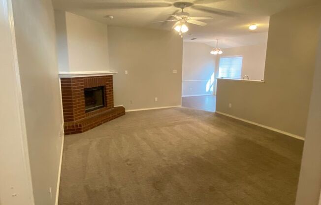 6520 86 ST