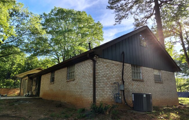 2872 LEISURE SPG CIR