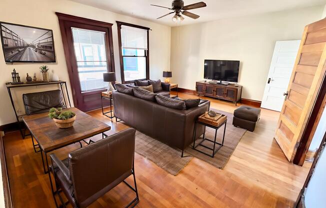 IMG_7540 - Living Room - Industrial - 49