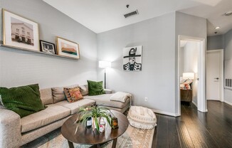4800 W Lovers Lane