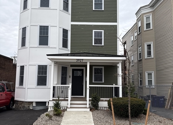 3927 WASHINGTON
