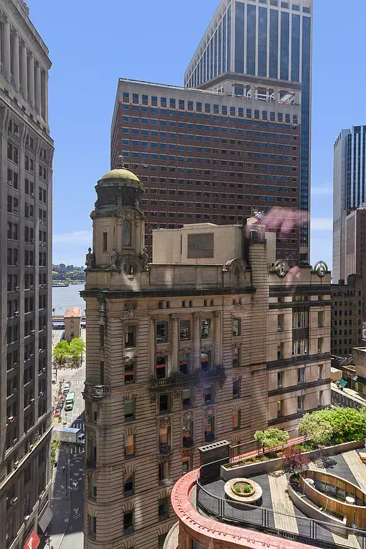 15 WILLIAM ST