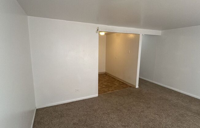 Great Washington Park Studio Apartment