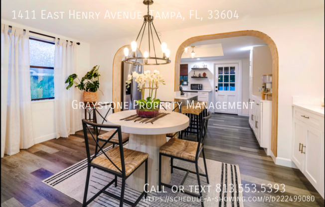 1411 E HENRY AVE