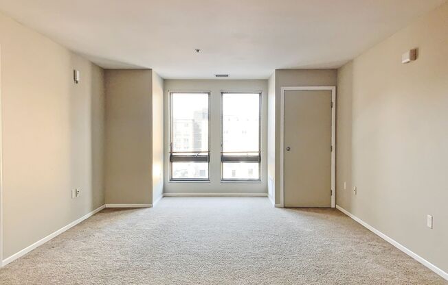 2 beds, 2 baths, 958 sqft, $1,275, Unit 419