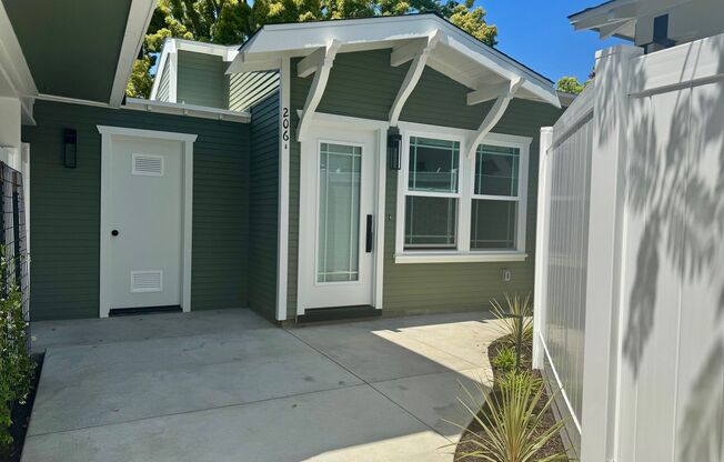 Brand New 1 Bedroom ADU in Downtown Fullerton