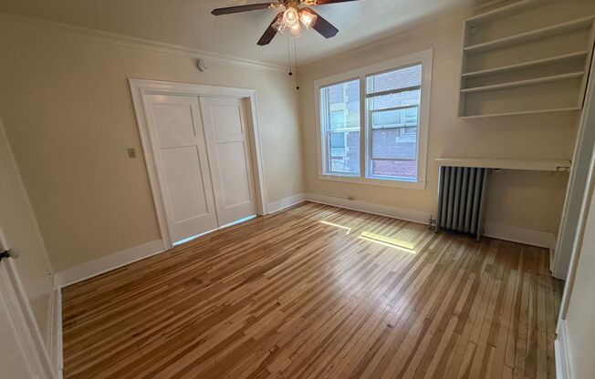 2 beds, 1 bath, 850 sqft, $1,795, Unit 308