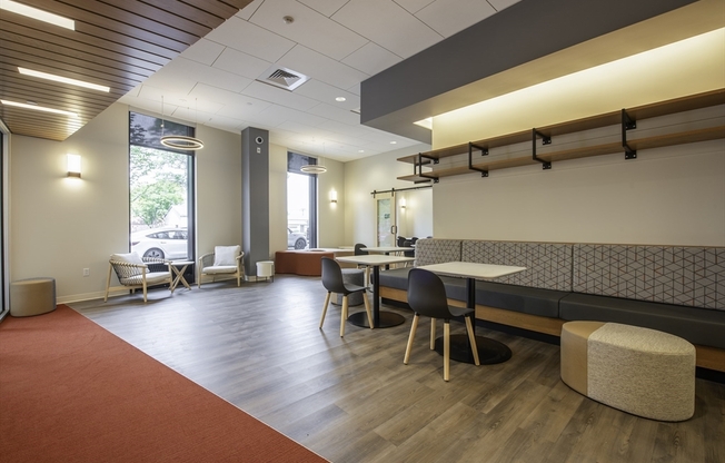 Studio, 1 bath, 475 sqft, $3,000, Unit 202