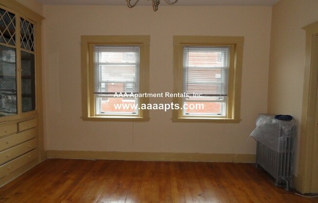 32 ASHLEY ST
