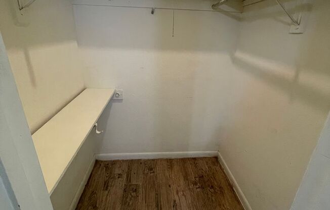 Cottonwood Apartments