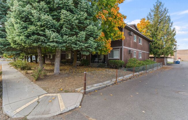 2 beds, 1 bath, 1,140 sqft, $1,100, Unit 314-11