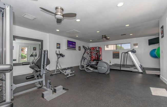 1 bed, 1 bath, 530 sqft, $1,179, Unit 155