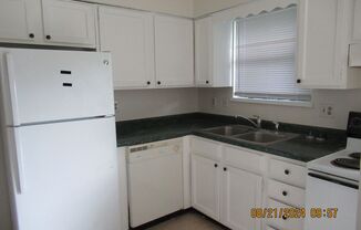 2 beds, 2 baths, $1,350