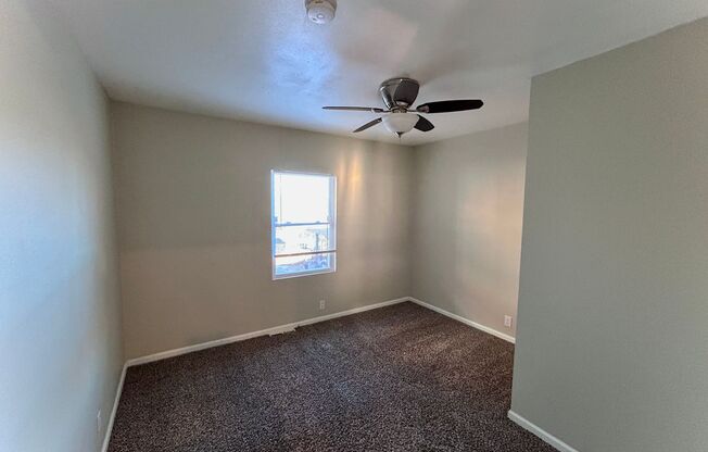 3 beds, 1 bath, $1,295