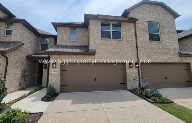 1064 KESWICK DR