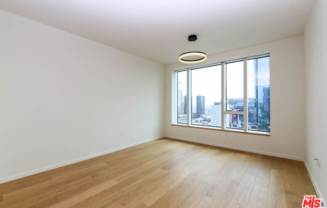 1 bed, 1.5 baths, 843 sqft, $2,950, Unit 2401