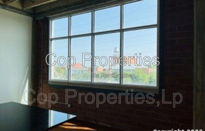 1 bed, 1 bath, 1,280 sqft, $1,995, Unit 312