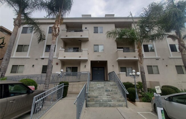 10849 FRUITLAND DRIVE