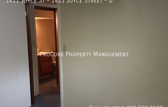 1 bed, 1 bath, 700 sqft, $995, Unit 1411 Joyce Street Unit D