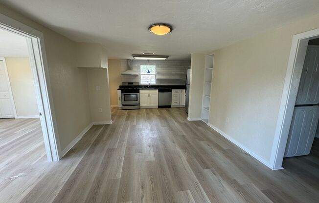 Remodeled 3/2 in the Heart of Gainesville!