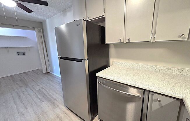 2 beds, 1 bath, 875 sqft, $1,159, Unit 705 #7