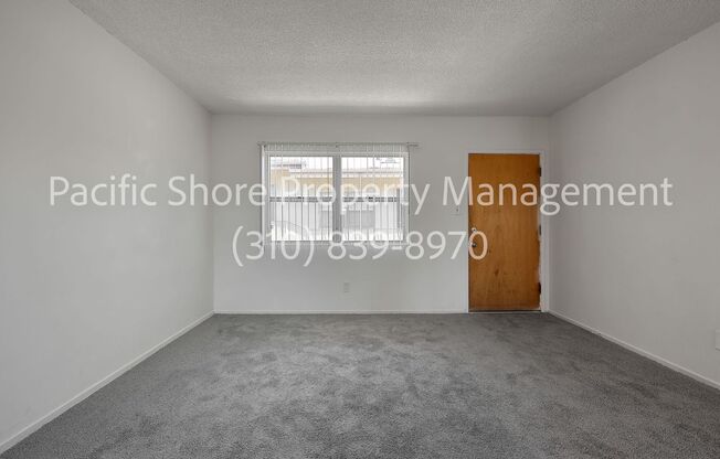 8700 Normandie Apartments