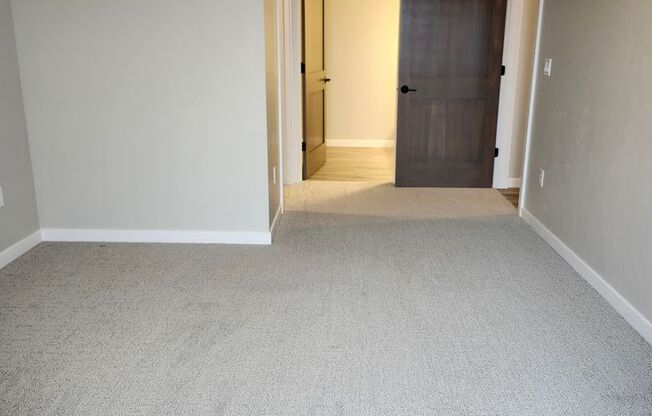 2 beds, 2 baths, 1,028 sqft, $1,700, Unit 403