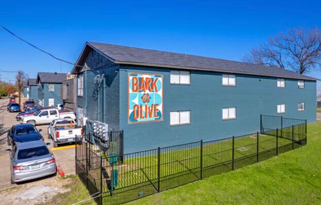1 bed, 1 bath, 690 sqft, $895, Unit 108