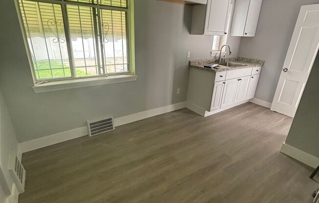 3bd Single Section 8