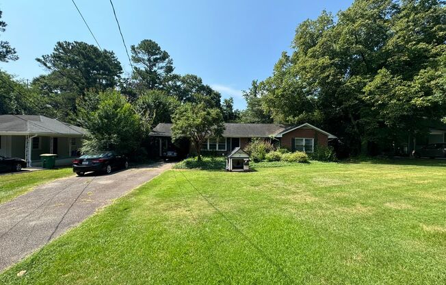 3 Bedroom Gem on Hardin Dr. off South UGA Campus!