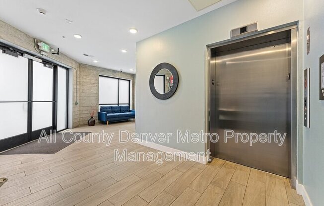 2729 W 28 AVE