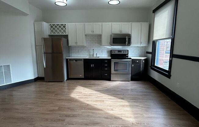 Flatiron Apts. (1722 St. Mary's Ave.)