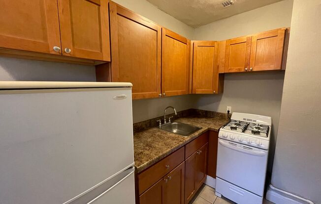 1 bed, 1 bath, 500 sqft, $1,650, Unit 801