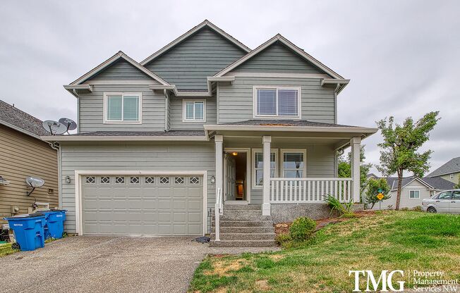 Beautiful 4BD Home in Great Ridgefield Location!