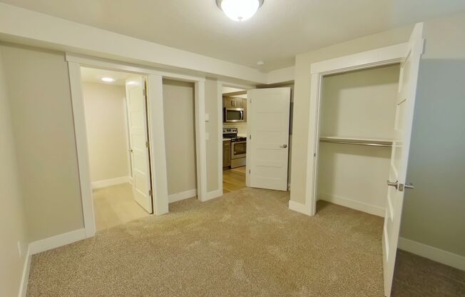 1 bed, 1 bath, $1,395, Unit 7