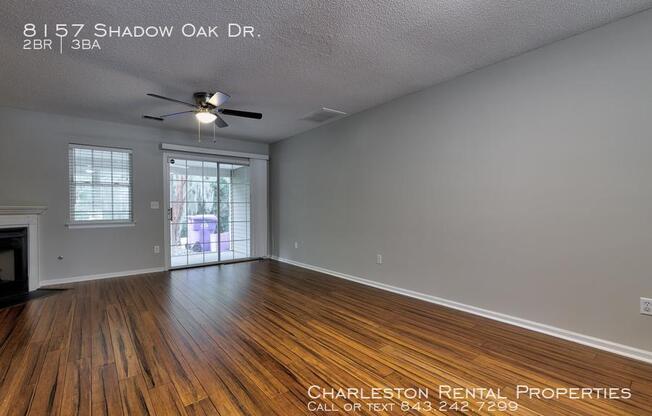 8157 SHADOW OAK DR