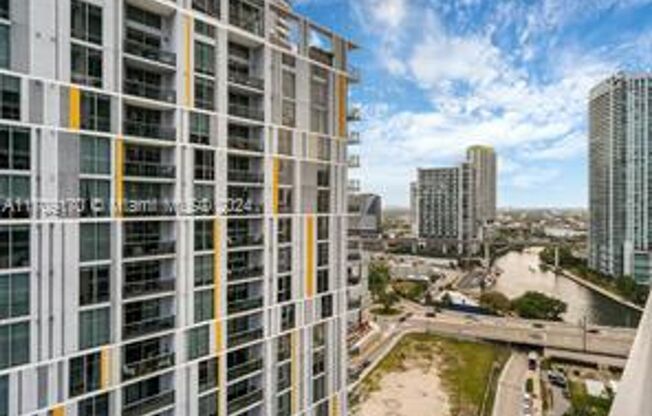 2 beds, 2 baths, 1,289 sqft, $4,100, Unit 41 SE 5th St # 12-02 (A11709170)