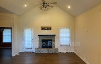 205 N BONDA WAY
